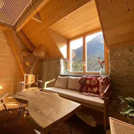 Ferienhaus De Montagne